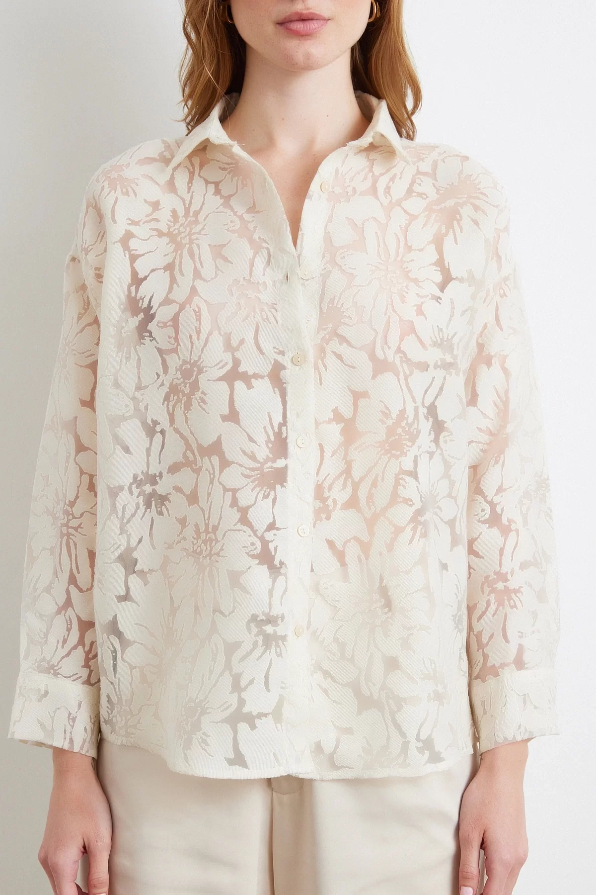 Jakarlı Transparan Gömlek Krem