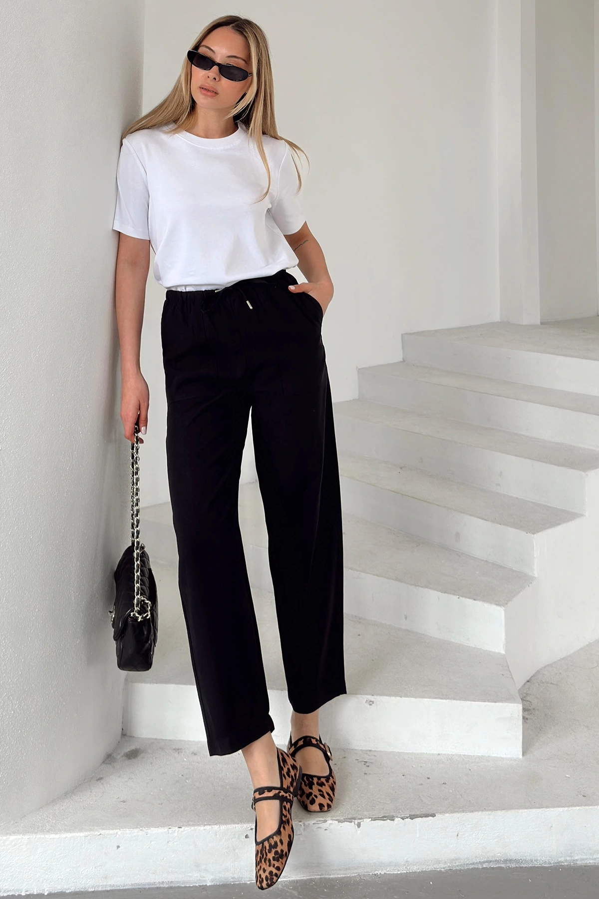 Kemerli Lastikli Pantolon