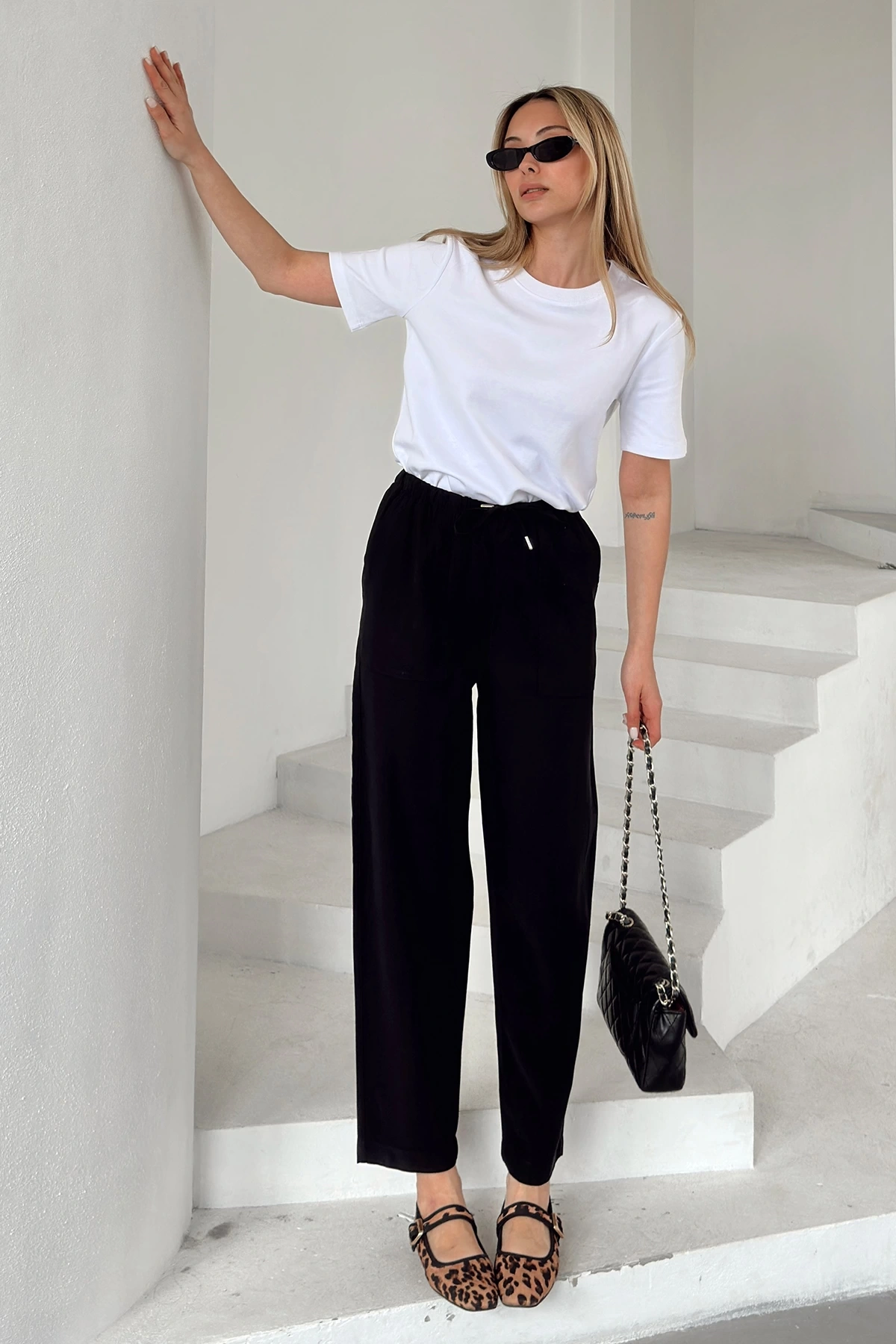 Kemerli Lastikli Pantolon