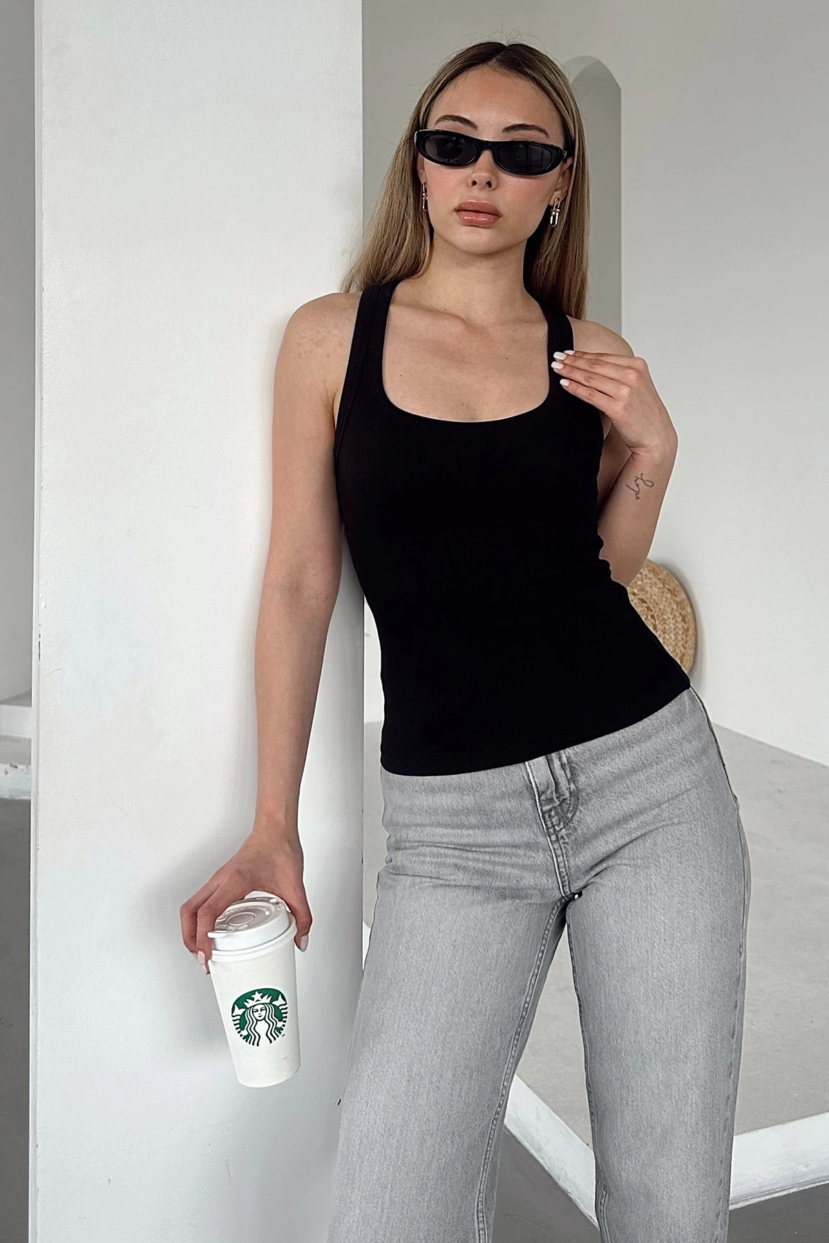 Önü Biyeli Atlet Siyah