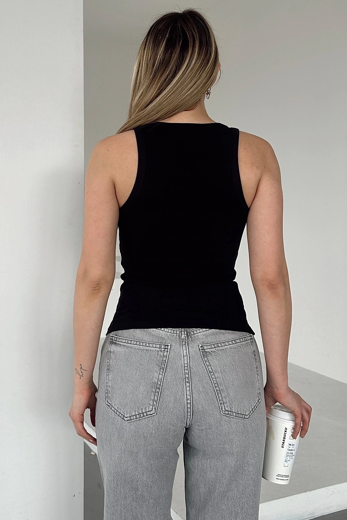 Önü Biyeli Atlet Siyah