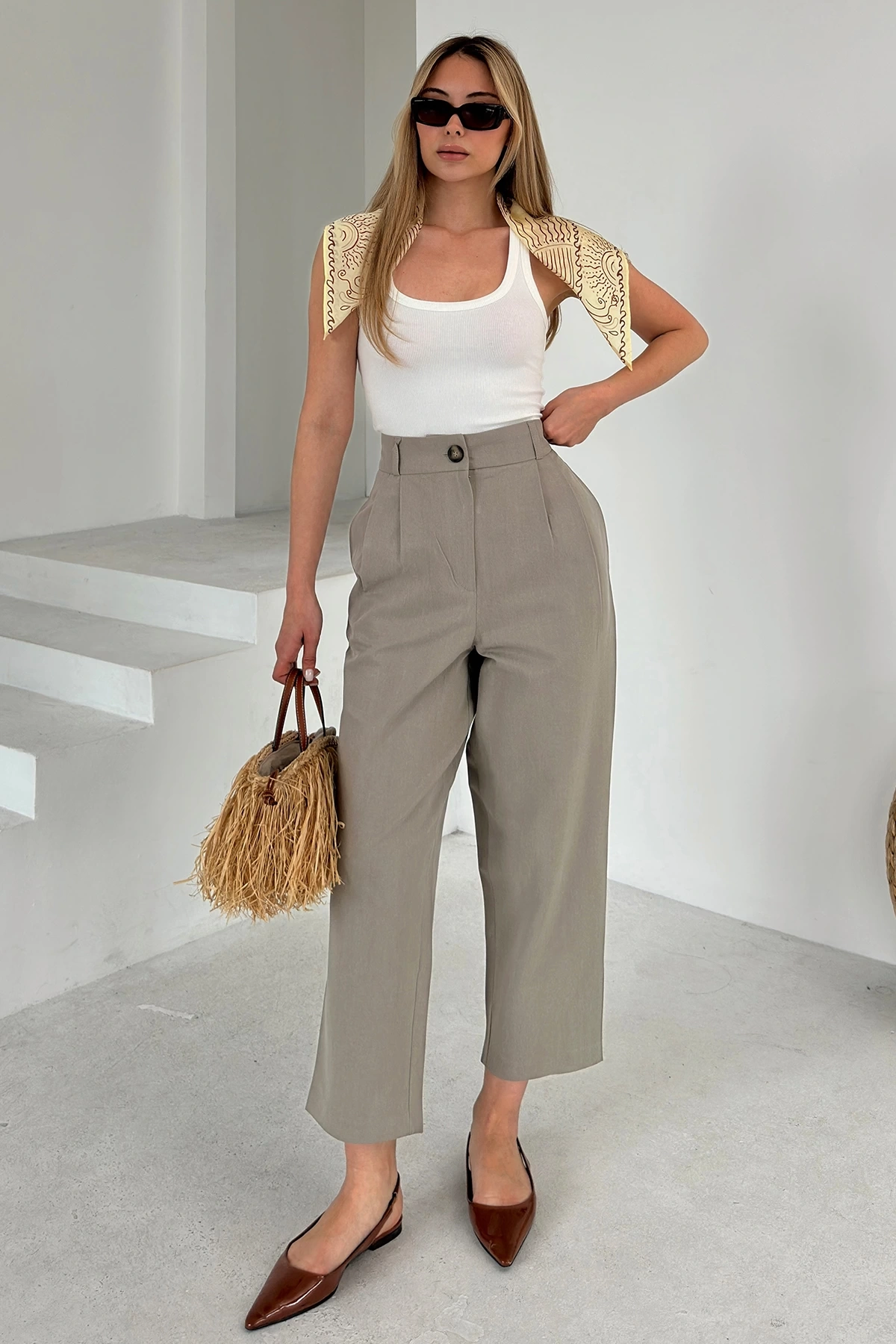 Önü Çift Pileli Pantolon Haki