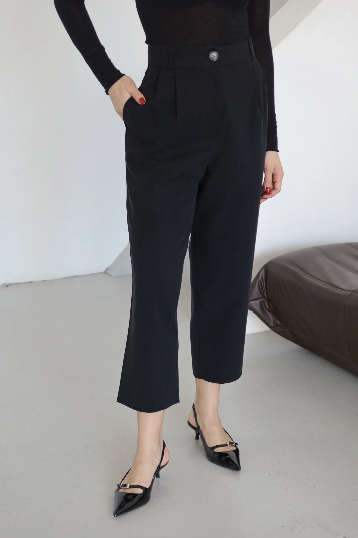 Önü Çift Pileli Pantolon Siyah