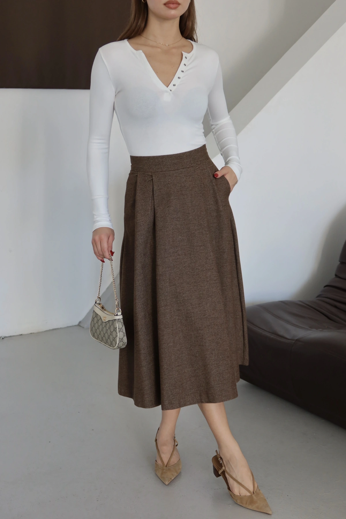 Patlı Çıtçıtlı T-Shırt Beyaz