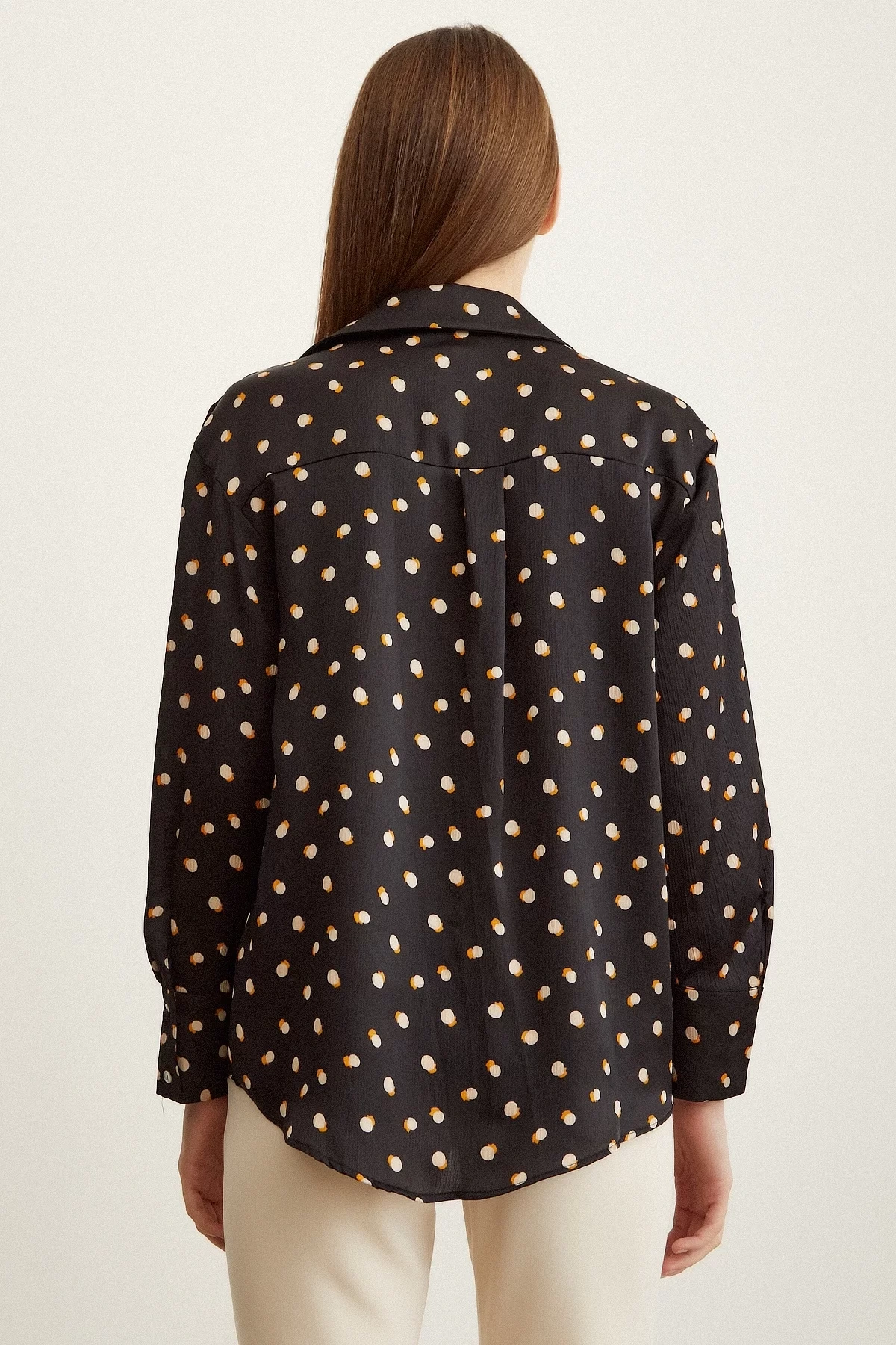 Puantiye Desenli Saten Gömlek Siyah