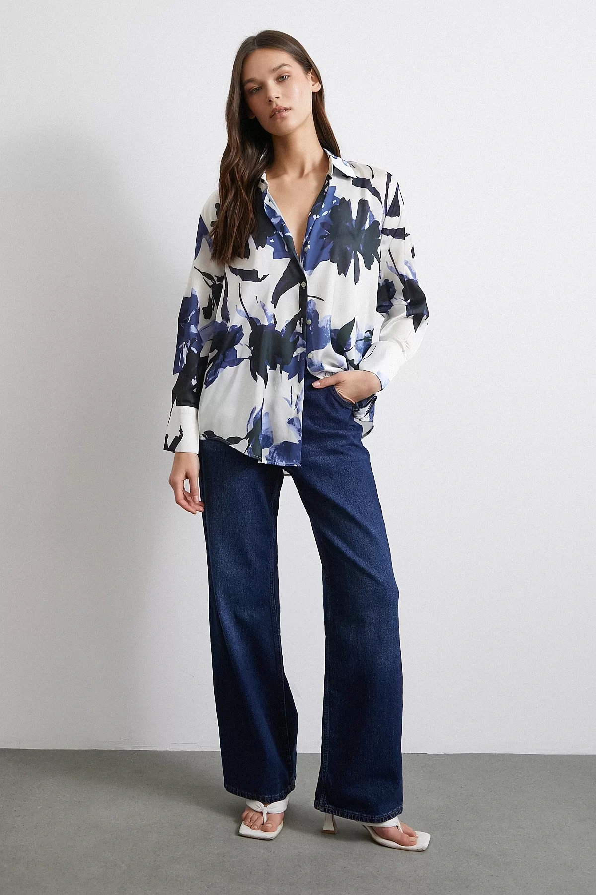 Saten Yüzeyli Desenli Gömlek Lacivert