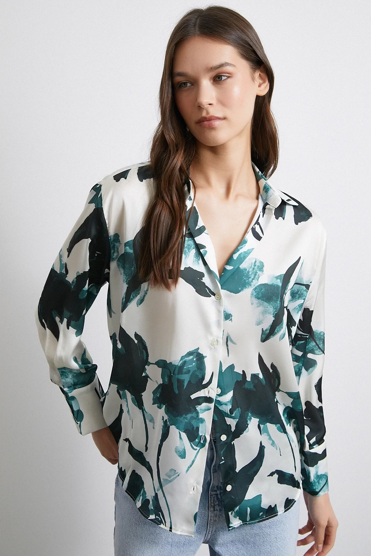 Saten Yüzeyli Desenli Gömlek Yeşil