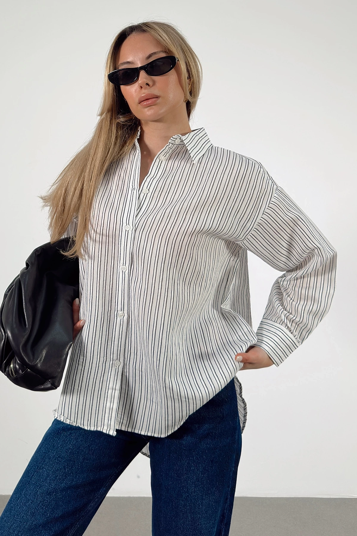 Simetrik Çizgili Gömlek Siyah