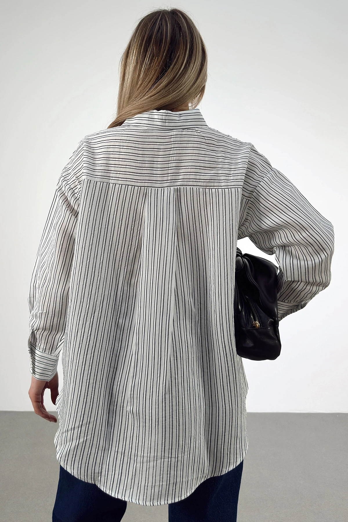 Simetrik Çizgili Gömlek Siyah