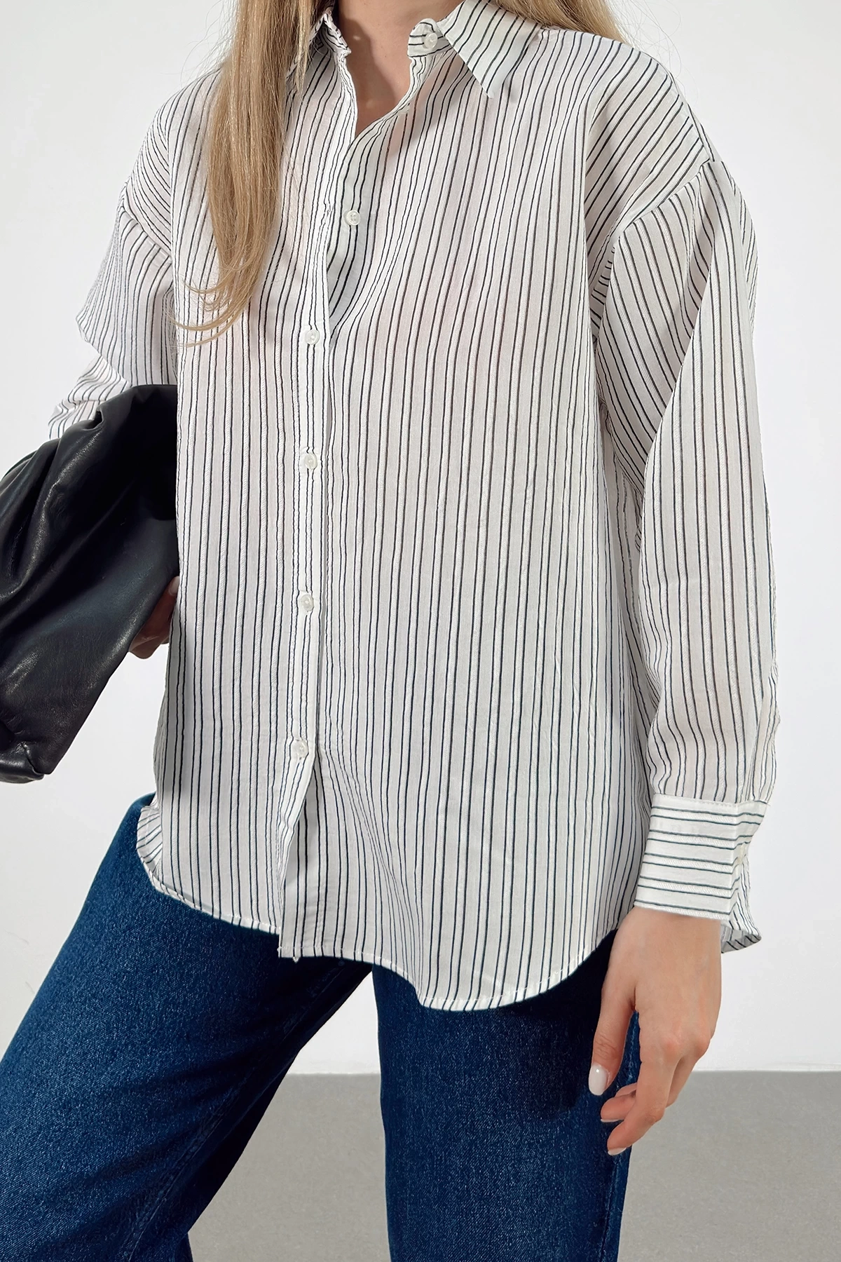 Simetrik Çizgili Gömlek Siyah