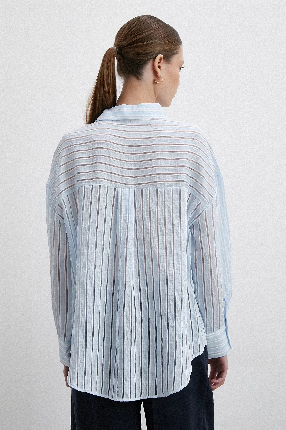 Transparan Çizgili Gömlek