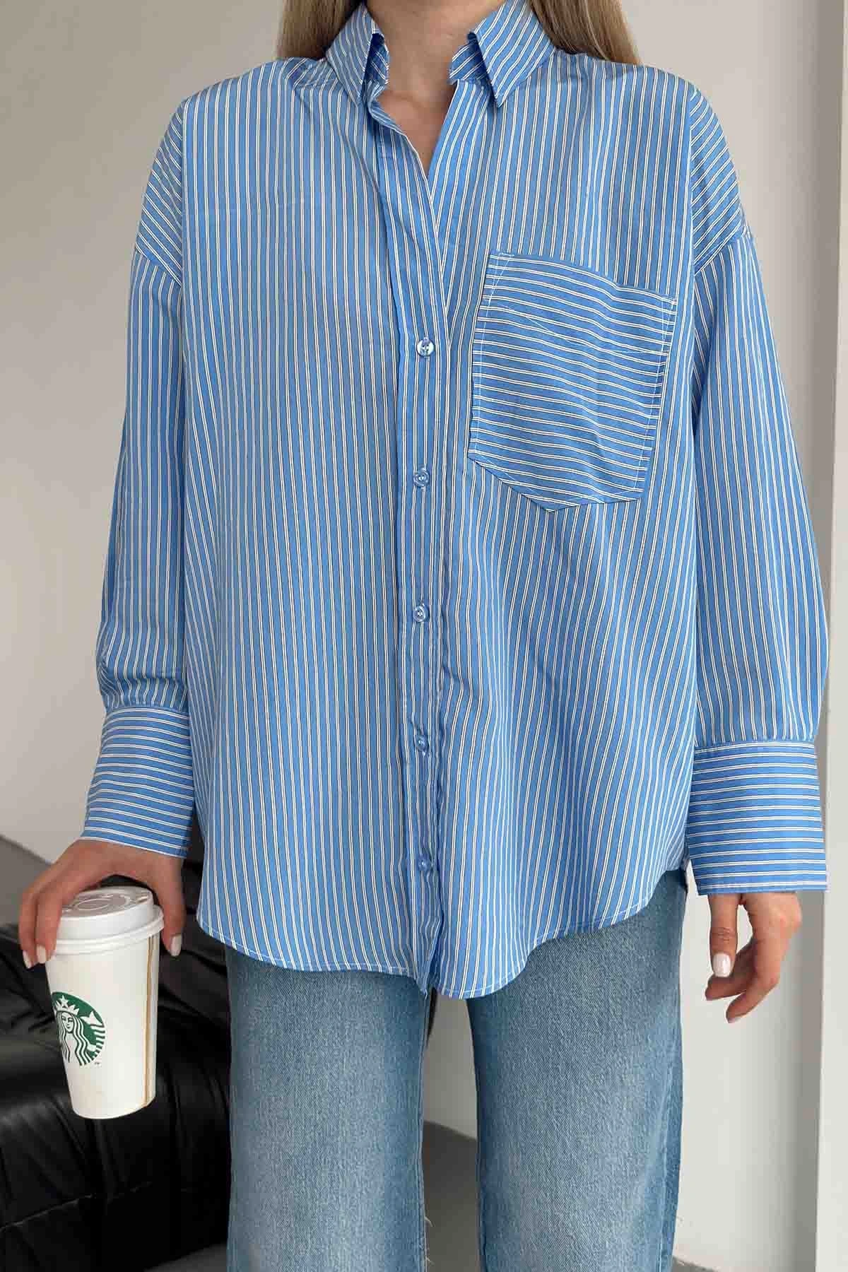 V Yaka Çizgili Gömlek Mavi