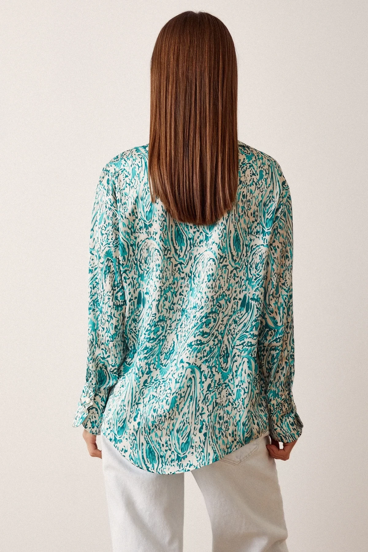 V Yaka Desenli Saten Gömlek Yeşil