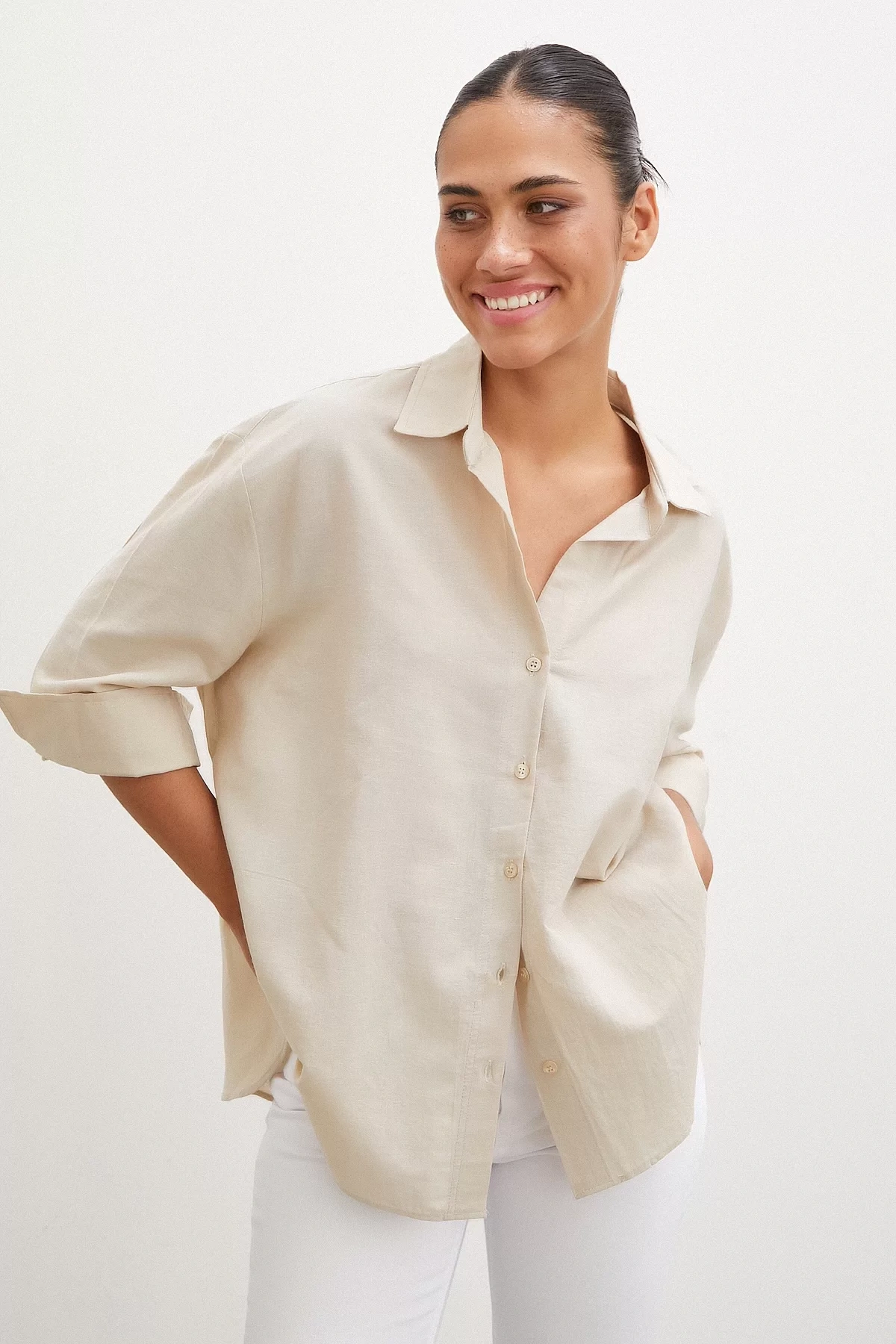 Yırtmaçlı Fakir Kol Gömlek Bej