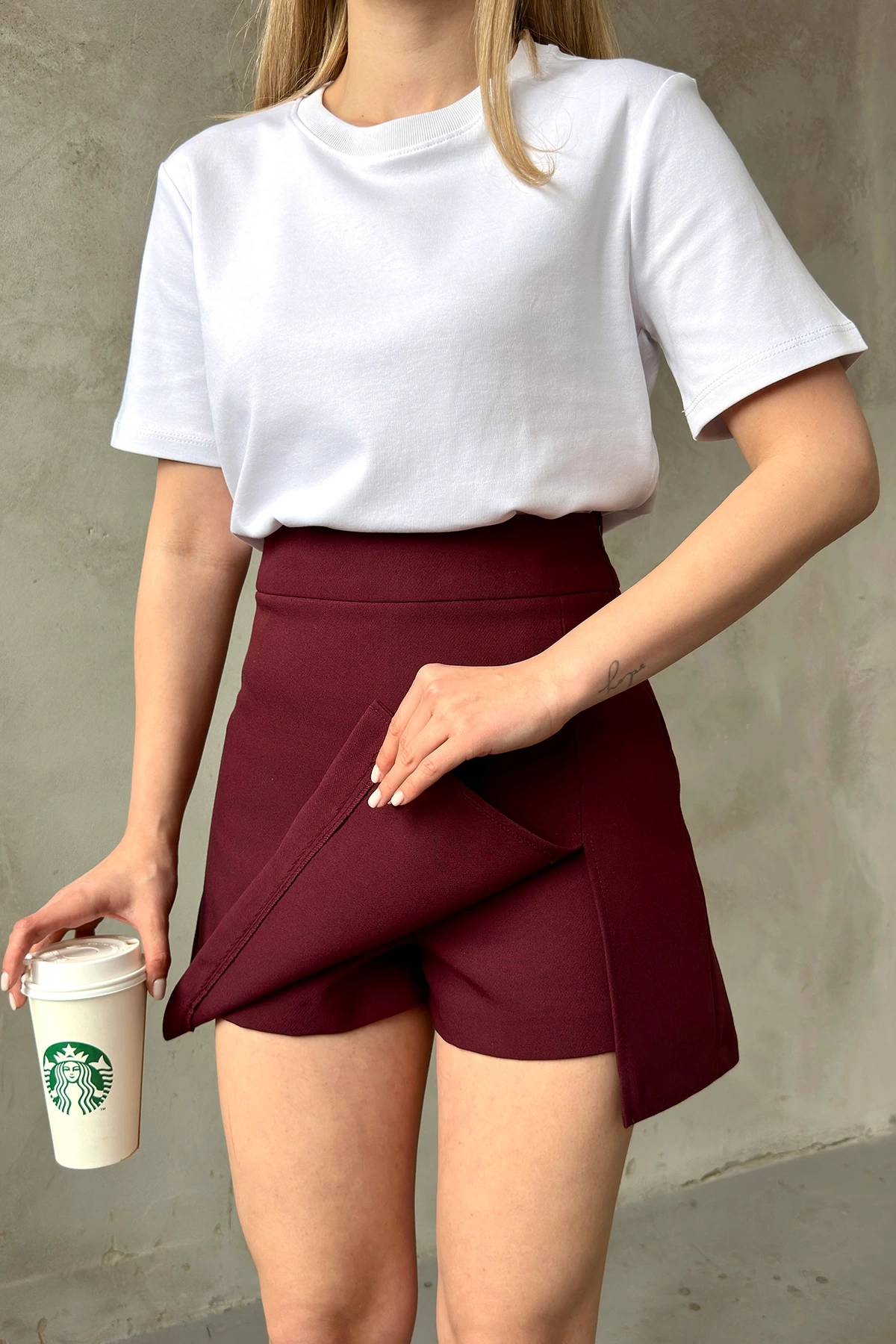 Yırtmaçlı Şort Etek Bordo