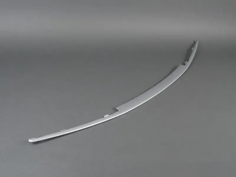 ÖN TAMPON IZGARA ÇITASI ORTA E60 2007-