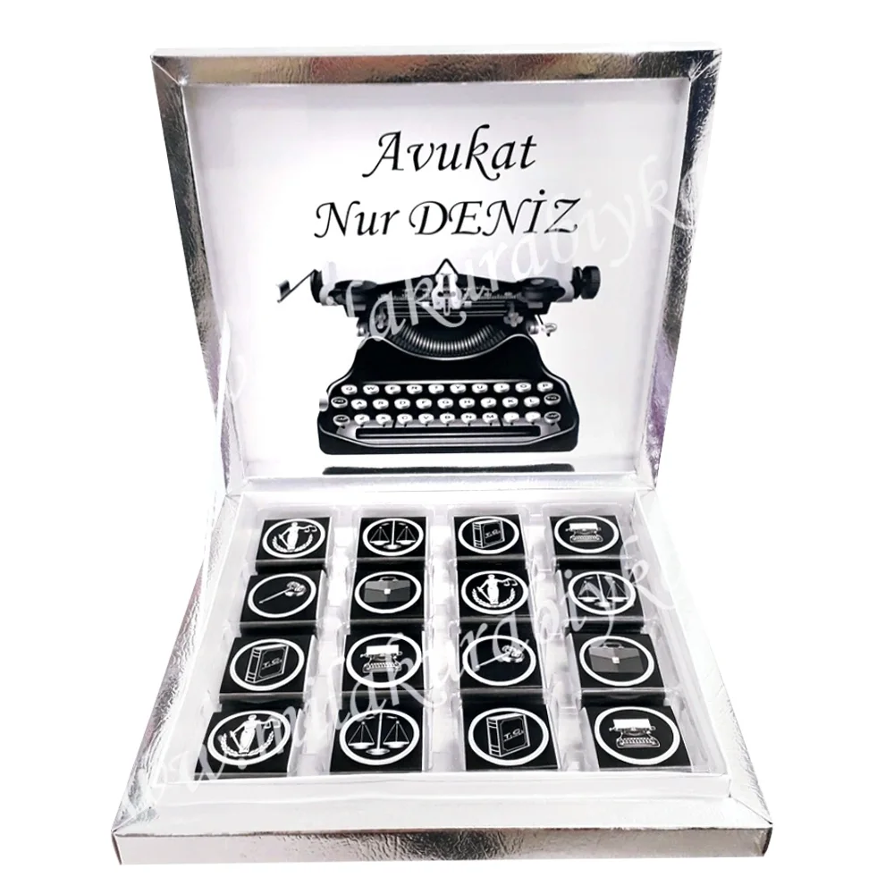Daktilo Figürlü Gümüş Kutulu Hukuk Temalı Avukat Çikolatası