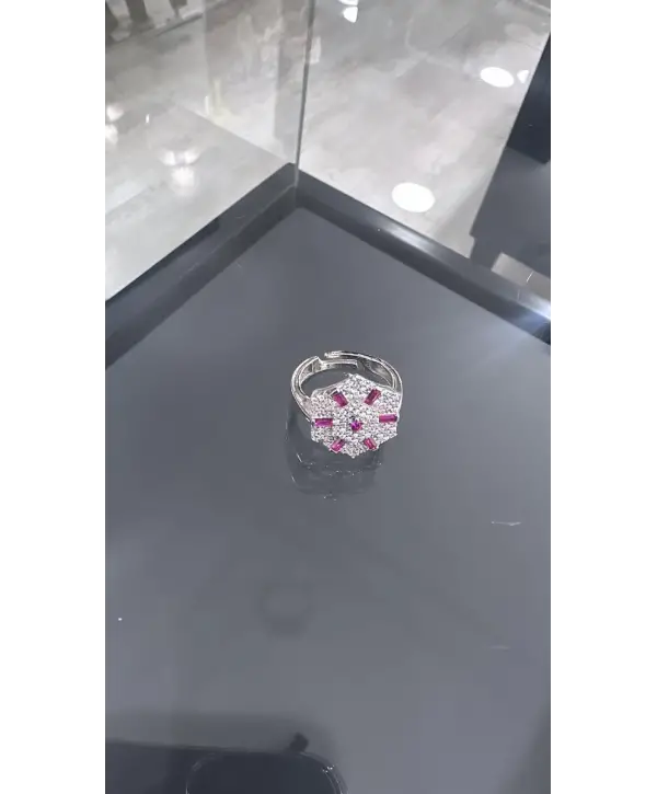 925 Ayar Gümüş Taşlı Yüzük