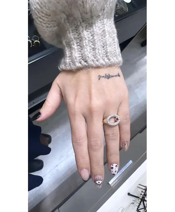 925 Ayar Gümüş Oval Taşlı Yüzük