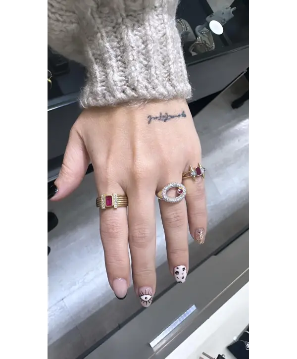 925 Ayar Gümüş Oval Taşlı Yüzük