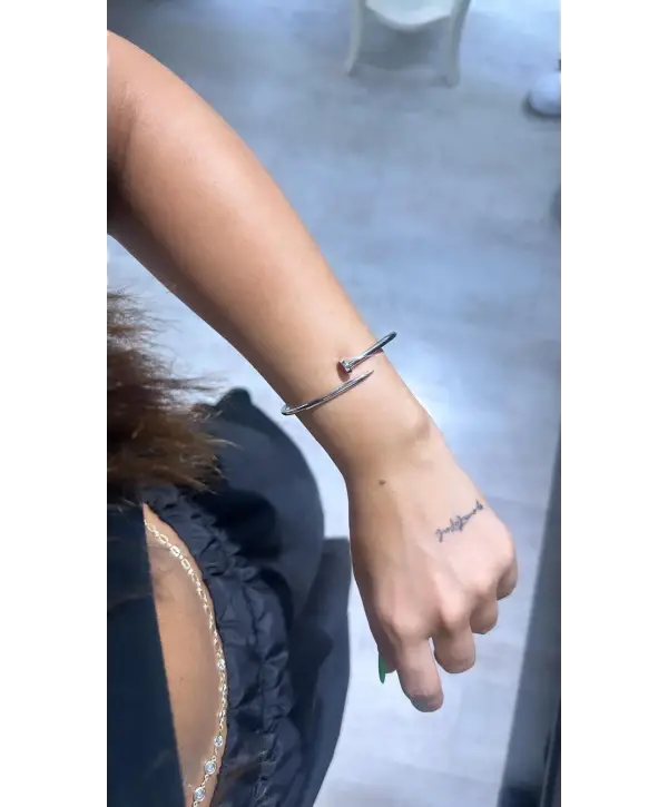 925 Ayar Gümüş Çivili Model Kelepçe Bileklik