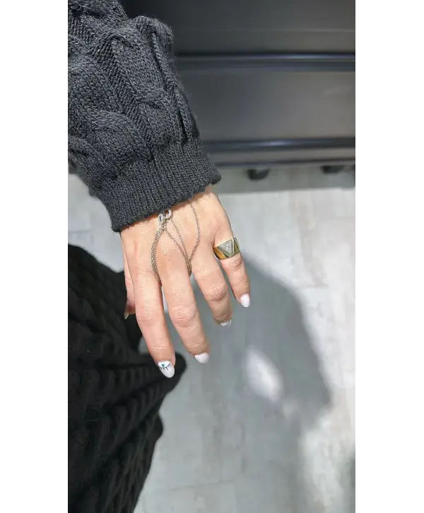 925 Ayar Gümüş Ayarlanabilir Gold V taşlı Yüzük