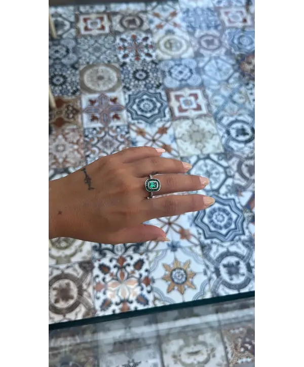 925 Ayar Gümüş Yeşil Taşlı Silver Yüzük