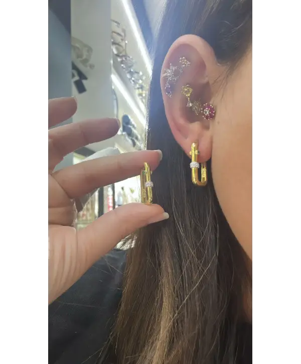 925 Ayar Gümüş Kare Model Trend Küpe