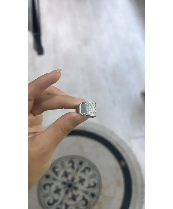 925 Ayar Gümüş Baget Taşlı İthal Yüzük