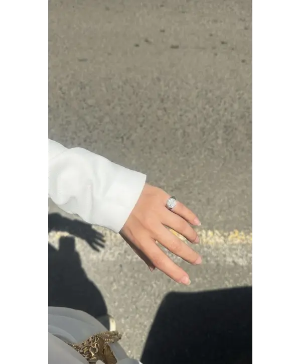 925 Ayar Gümüş Yuvarlak Model Taşlı Silver Yüzük