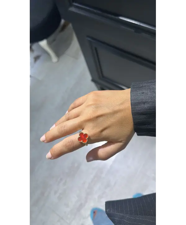 925 Ayar Gümüş İthal  Marka Yonca Yüzük