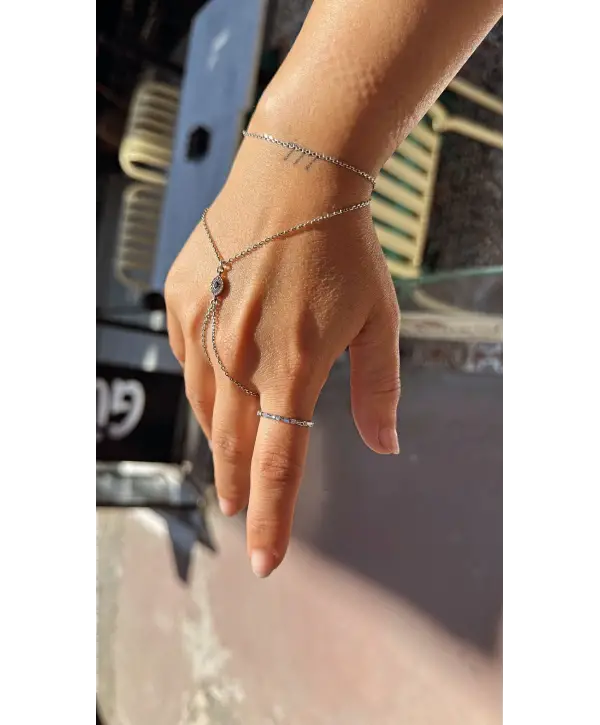 925 Ayar Gümüş Çıtır Ara Taşlı Silver Yüzük