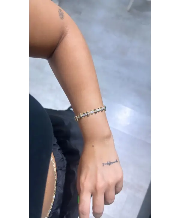 925 Ayar Gümüş Altın Model Boru Taş Detaylı Bileklik