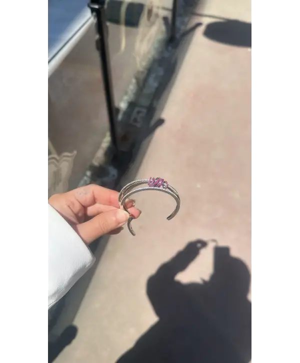 925 Ayar Gümüş Renkli Sıra Taşlı Kelepçe Bileklik