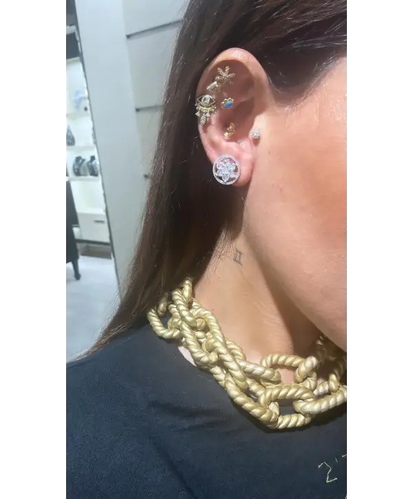 925 Ayar Gümüş Vidalı Çiçek Model Küpe