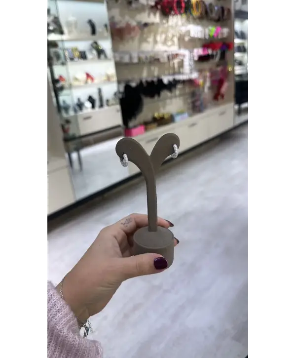 925 Ayar Gümüş Halka Taşlı İthal Küpe