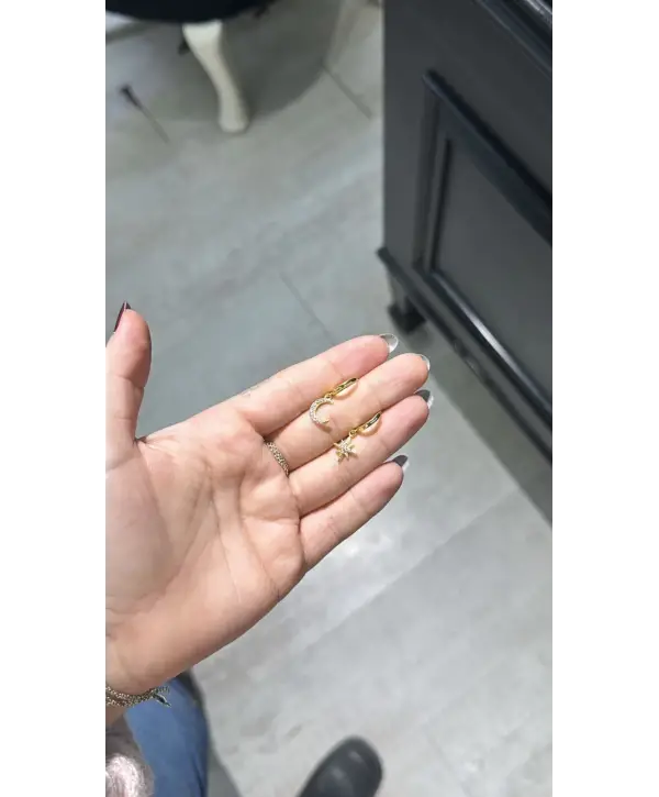 925 Ayar Gümüş Halka Sallantılı Ay Yıldız Gold Küpe
