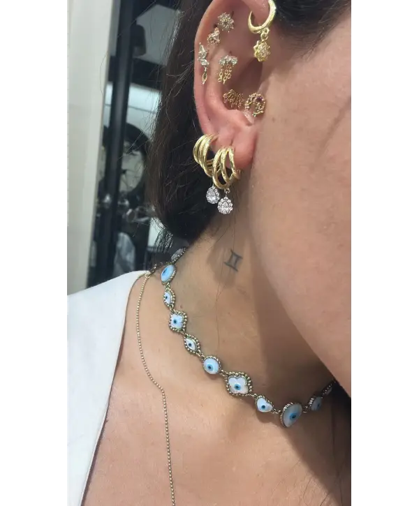 925 Ayar Gümüş Üçlü Halka Görünümlü Taş Sallantılı Çivili Küpe