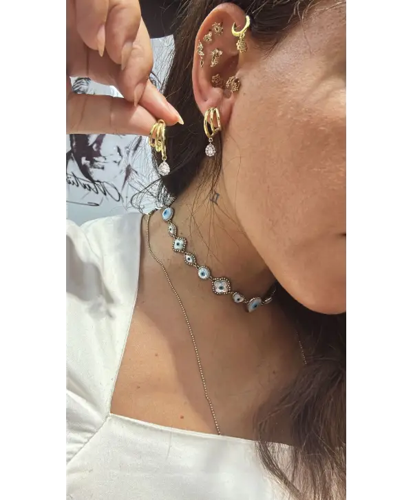 925 Ayar Gümüş Üçlü Halka Görünümlü Taş Sallantılı Çivili Küpe