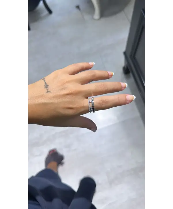 925 Ayar Gümüş Mess Marka Hareketli Taşlı Yüzük