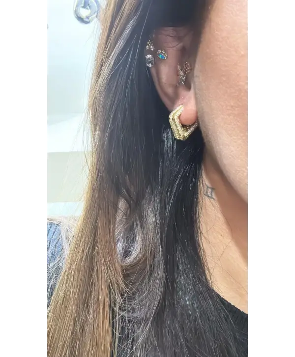 925 Ayar Gümüş Gold Kare Taşlı İthal Küpe