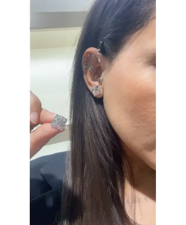 925 Ayar Gümüş Kare Sade Çivili Küpe