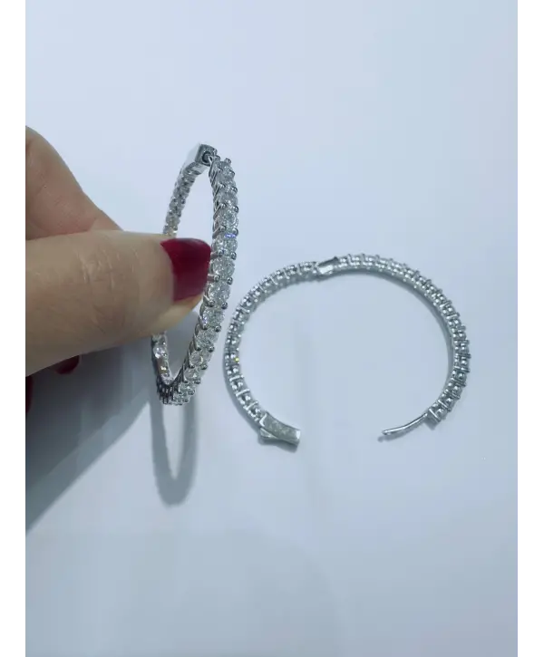 925 Ayar Gümüş Sıra Taşlı Halka İthal Küpe