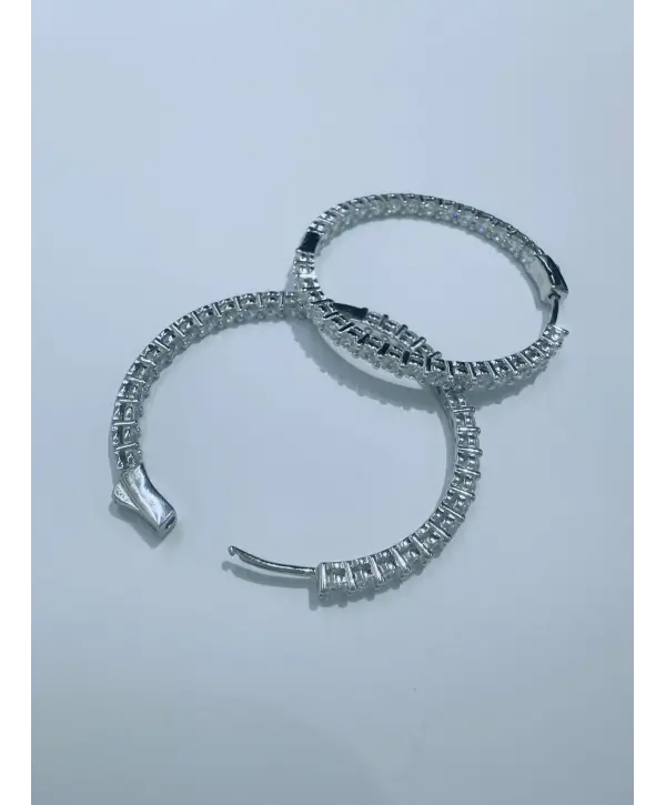 925 Ayar Gümüş Sıra Taşlı Halka İthal Küpe