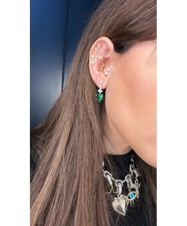 925 Ayar Gümüş Zümrüt Renk Sallantılı Kalp Küpe