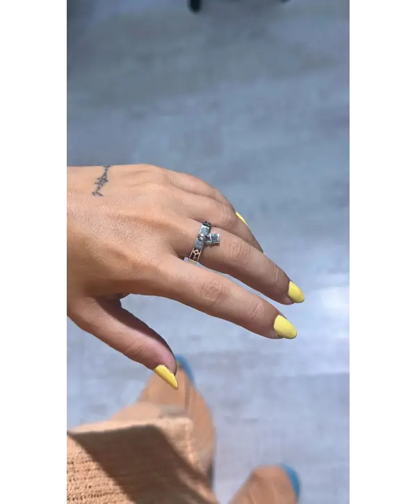 925 Ayar Gümüş Kilit Sallantılı Anahtar Detay Yüzük