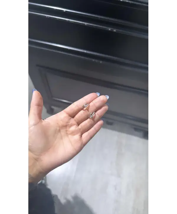 925 Ayar Gümüş Çivi Model Silver Küpe