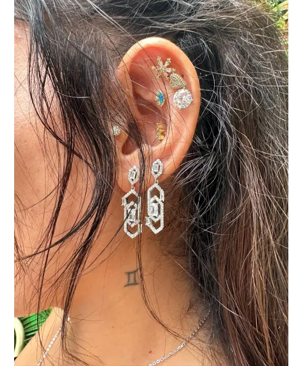 925 Ayar Gümüş Taşlı İthal Küpe