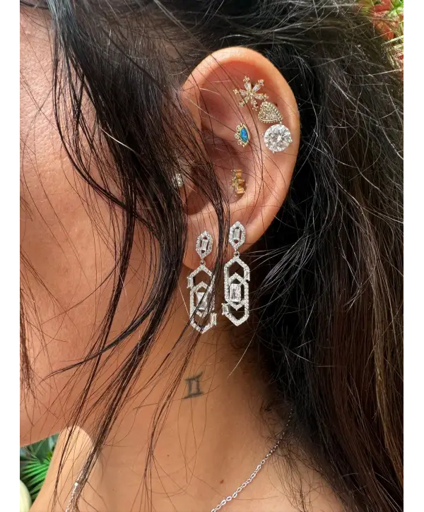 925 Ayar Gümüş Taşlı İthal Küpe