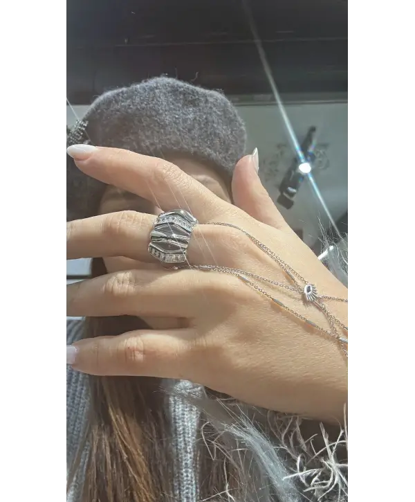 925 Ayar Gümüş Bombeli Ara Baget Taşlı Silver Yüzük